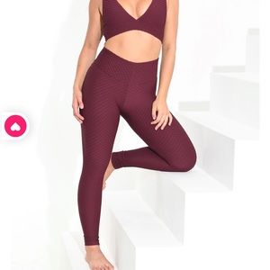 Booty by brabants Croco skin merlot full length leggings